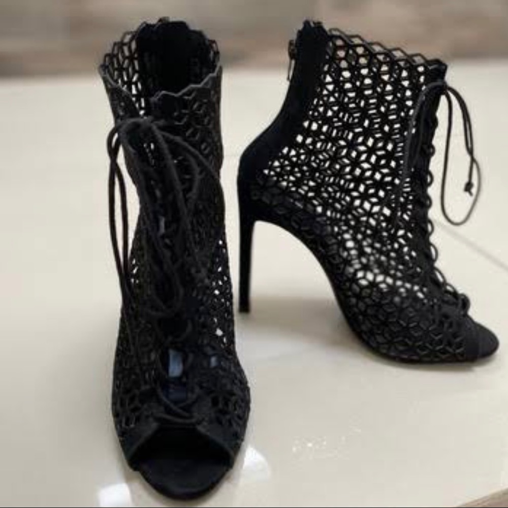 Zara Open Toe Heels In Blk Mesh Suede Size 41 - image 3